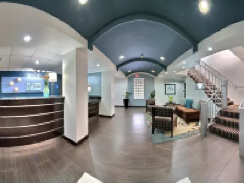 Holiday Inn Express & Suites SOLANA BEACH-DEL MAR by IHG Hotels in Solana Beach