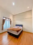 Ainun Villa Dieng - 停車場