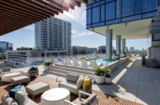 Hall Park Hotel, Autograph Collection