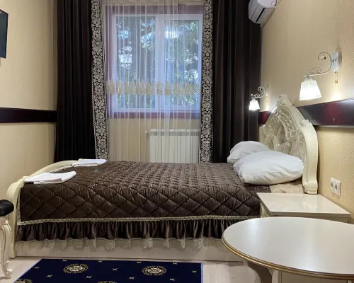 Zolotoj Lotos Hotel Hotéis em Khosta