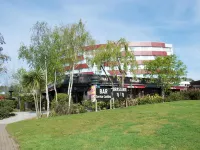 Hôtel Mercure Vannes le Port バンヌのホテル