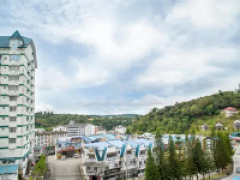 Wan Alyasa Hotel ビンチャンのホテル