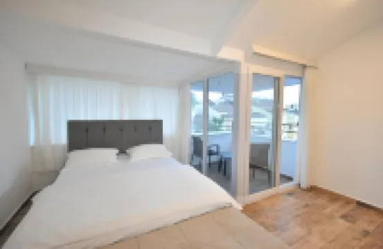 อนาโตเลียน โฮมส์ แอนด์ อพาร์ต