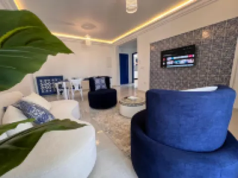 Seven Floors Hotels in El Kram