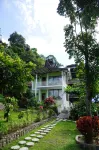 Jungle River Guesthouse