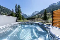 Croce Bianca Leisure & Spa Hotel - Hot Tub