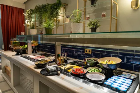 Maek Hotel Antwerp Central - Handwritten Collection