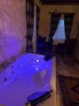 Kale House Nar - Bathtub