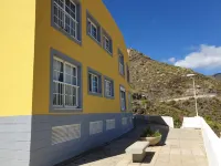 Las Teresitas Apartment