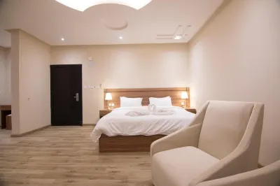 Towlan Alfalah Services Apartment โรงแรมใน