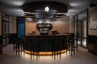 Qarvasla Hotel - 5-Star