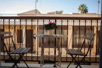 Operetta House - Homestays