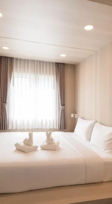 ห้องซูพีเรียร์ เตียงใหญ่ 1 เตียง