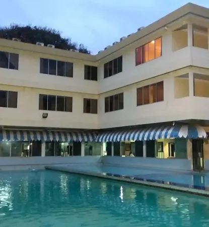 Siantar Hotel Pematangsiantar Отели в г. Bah Kapul