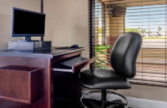 데이즈 인 바이 윈덤 세인트 로버트 웨인즈빌 포트 레오나드 우드