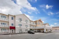 Best Western Plus Dutch Haus Inn and Suites Hotels in Beaver Township