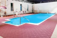 Baymont by Wyndham Queensbury / Lake George - Pools