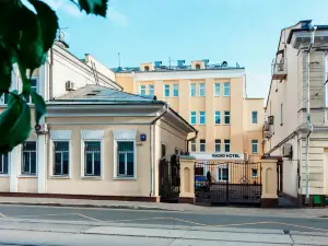 Radio Hotel