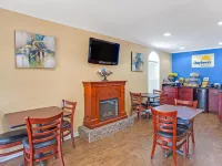 Days Inn by Wyndham Canton Hotel a Canton