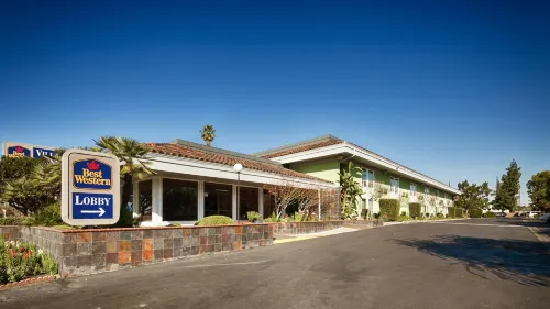 Best Western Village Inn Featured Photos