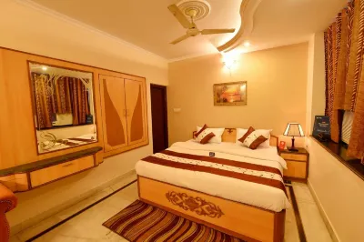 Hotel Mahima Hotels near Shree Vihar Park