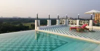 The Glenburn Penthouse - С бассейном