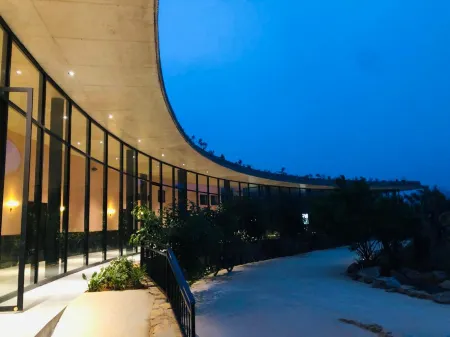 Vigolando Van Ho Resort Отели в г. Район Мокчау