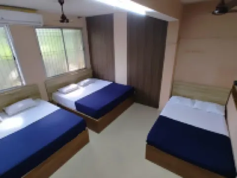 Dandeli Shree Lodge and Adventure ダンデリのホテル