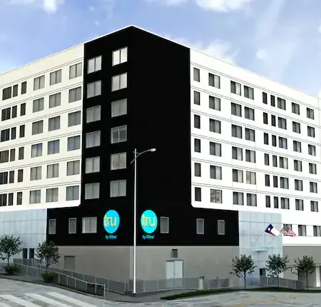 Tru by Hilton Austin University Capitol District