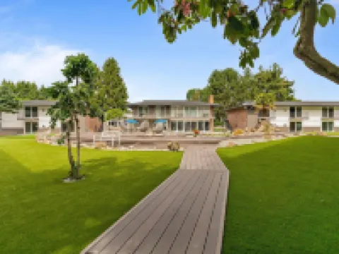 Interurban Suites Hotel, a Dazzler Select by Wyndham Hotels in Tukwila