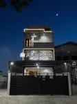 オーロラ ハウス スラバヤ