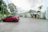 Ban Ban Resort Teukchhou - parking