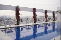 Hilton Garden Inn Pune Hinjawadi - Pools