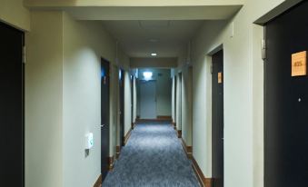 R's Forest Inn