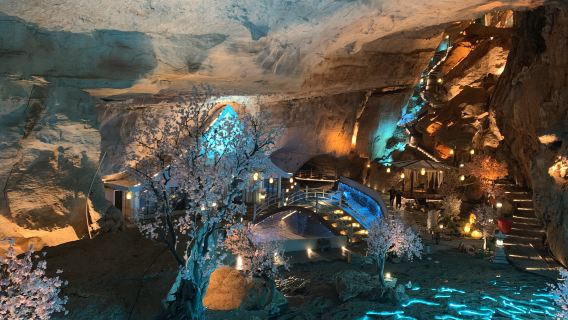 Qingyun Cave · Nine Songs in the Clouds