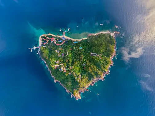 蜈支洲島