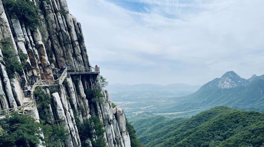 鄭州私人導覽一日遊 少林寺 三皇寨 塔林