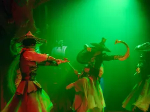 "Only Zhouzhuang" Immersive Multi-dimensional Space Drama