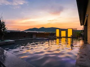 Nanjing hot springs