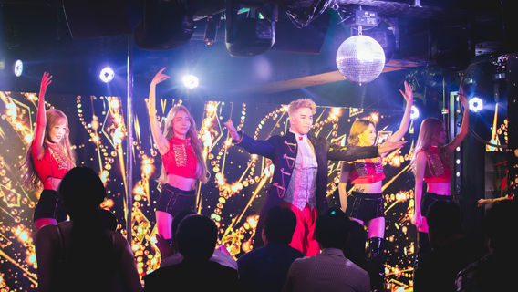 札幌・超級夢幻舞女劇場 "喬麗巧"