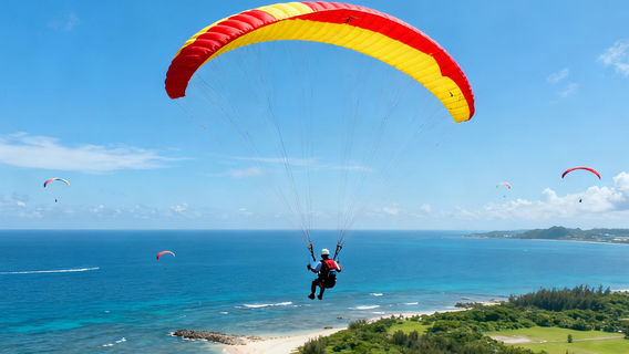 Paragliding in Okinawa