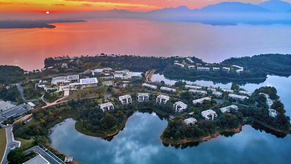 Zhonghai Lushan Xihai Holiday Resort