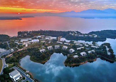 Zhonghai Lushan Xihai Holiday Resort