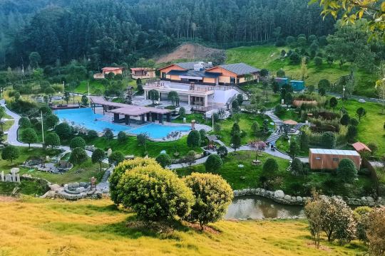Yifeng Fuxi Tianmu Tangji Resort