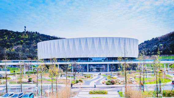 Lvcheng Tiantai Mountain Snow Paradise