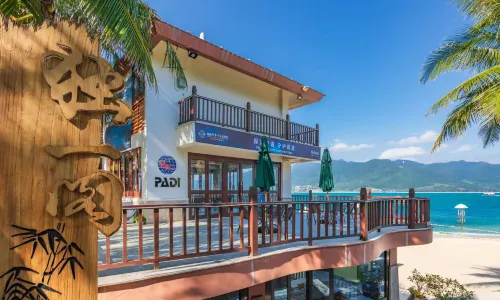 Fenjiezhou Diving Resort