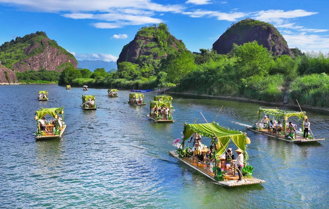 龍虎山風景區