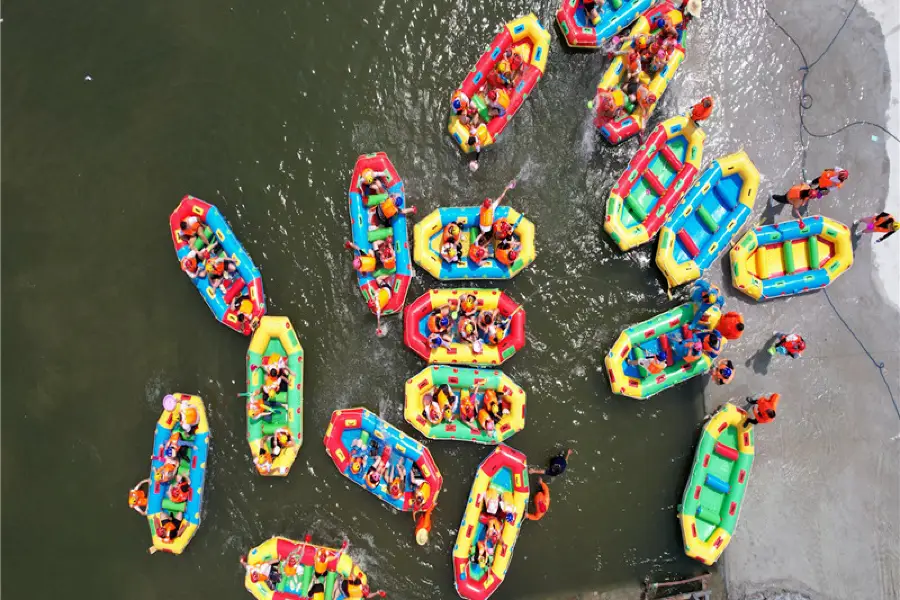 Xingtai Canyon Drifting