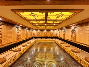 東方華地城
