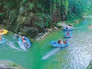 Xianlong Gorge Drifting